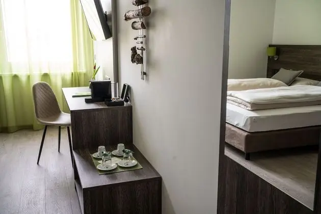 Tek Büyük Yataklı Oda