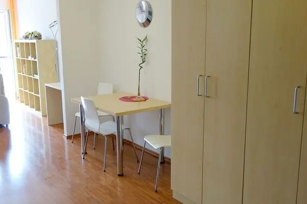 Apart Daire, Balkon