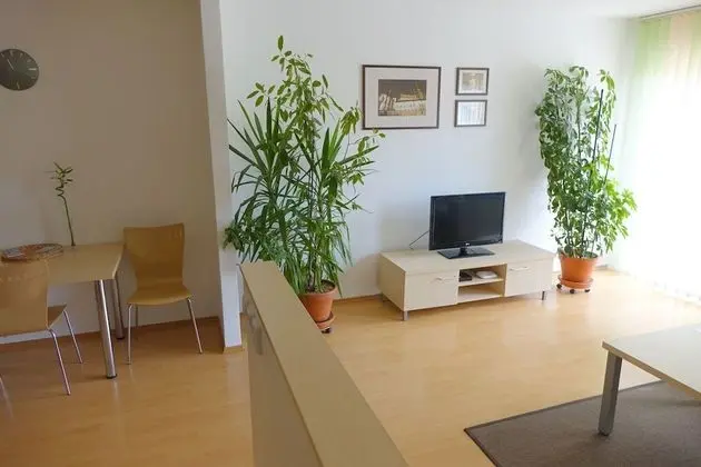 Apart Daire, Balkon