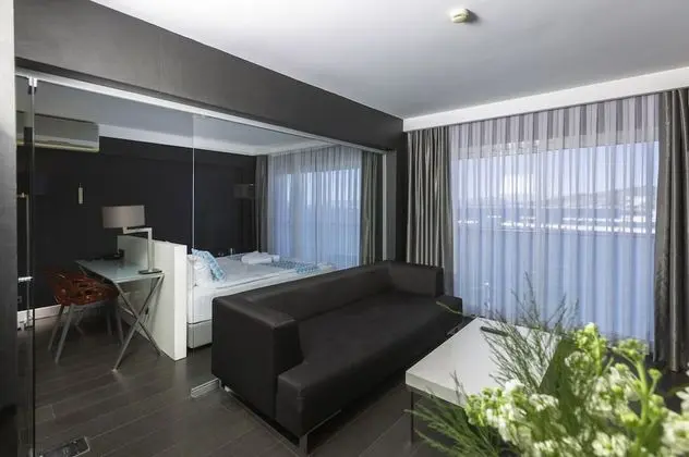 Deluxe Stüdyo, Deniz Manzaralı