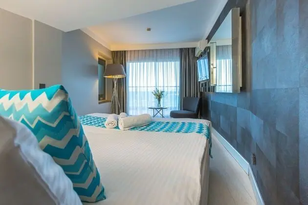 Deluxe Tek Büyük Yataklı Oda, Deniz Manzaralı