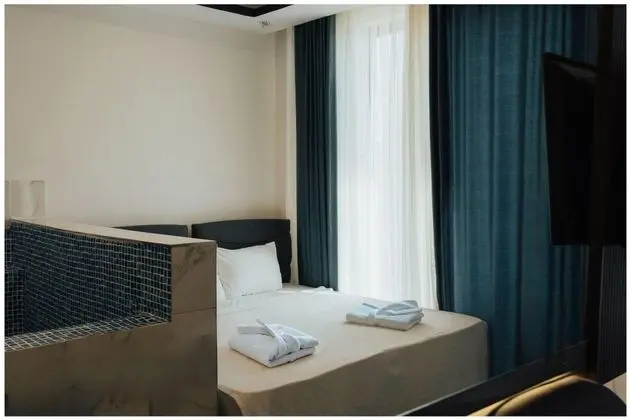 Suite,Dağ Manzaralı,Balkonlu