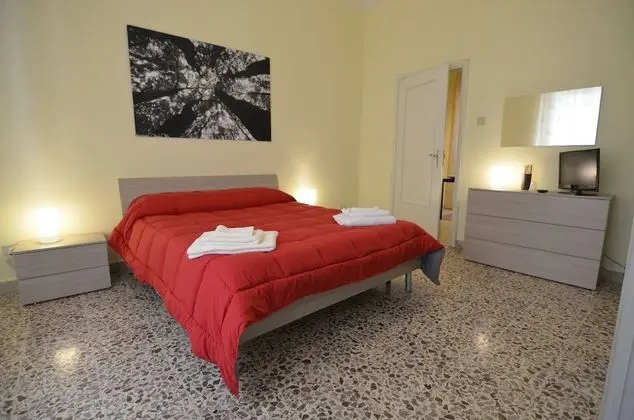 Tek Büyük Yataklı Oda, 1 Büyük (Queen) Boy Yatak