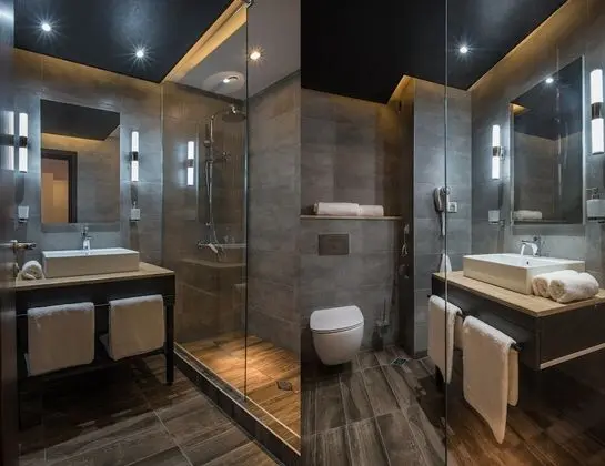 Royal Oda, 1 En Büyük (King) Boy Yatak ve Çekyat, Sigara İçilmez, Bahçe Manzaralı