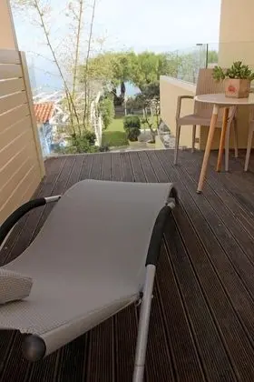 Standard Stüdyo, Kısmi Deniz Manzaralı