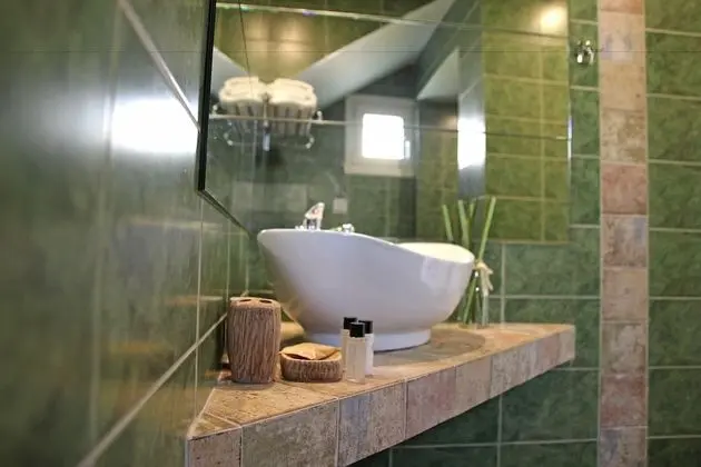 Standard Stüdyo, Kısmi Deniz Manzaralı