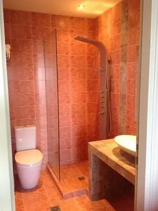 Standard Stüdyo, Kısmi Deniz Manzaralı