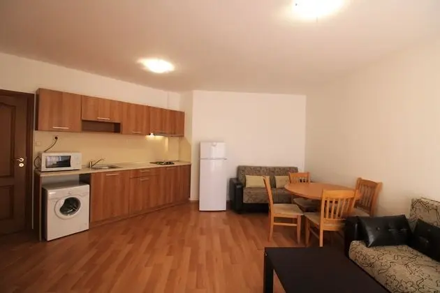 Apart Daire, 1 Yatak Odası, Havuz Manzaralı