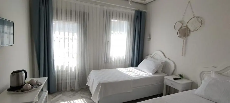 Twin, Bahçe Manzaralı, Balkonlu veya Fransız Balkonlu