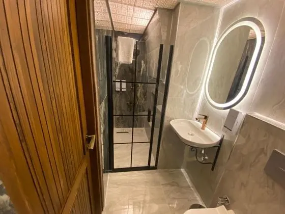 Deluxe Oda, Avlu Manzaralı, Zemin Kat