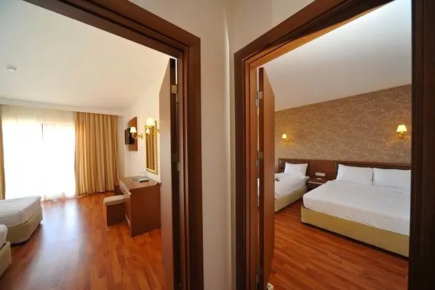 Aile Odası Connecting Room