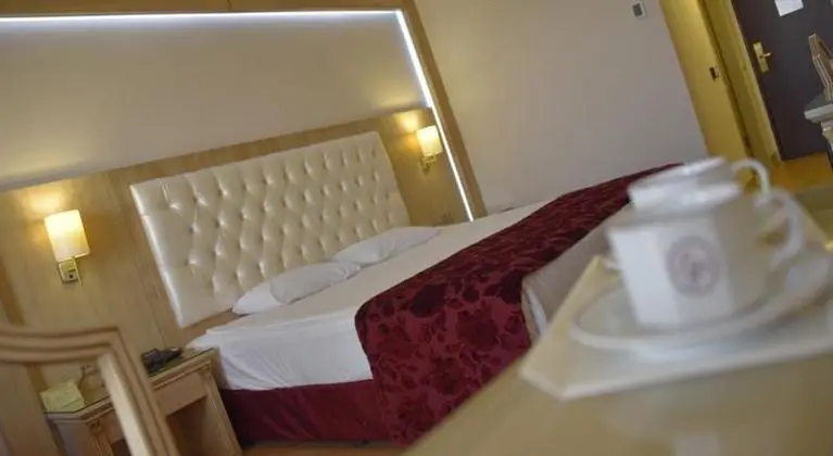 Şehir Manzaralı Oda