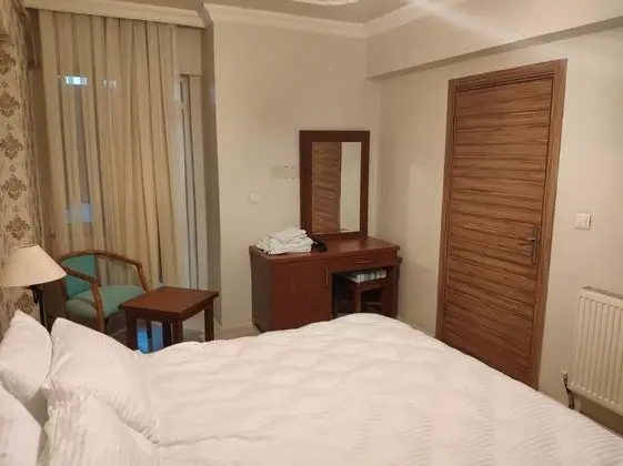 Standart Oda, Şehir Manzaralı