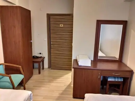 Triple, Şehir Manzaralı, Balkonsuz