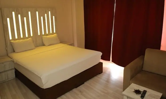 Standart Oda, Şehir Manzaralı