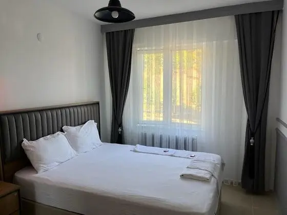 Standart Havuzlu Apart