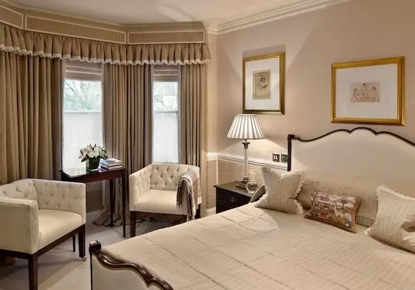 Deluxe Oda, 1 Büyük (Queen) Boy Yatak