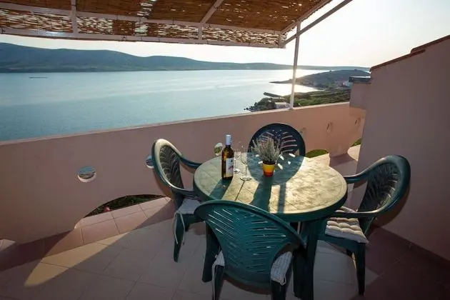Apart Daire (Egidio - 100m from the sea - A9(2+2))