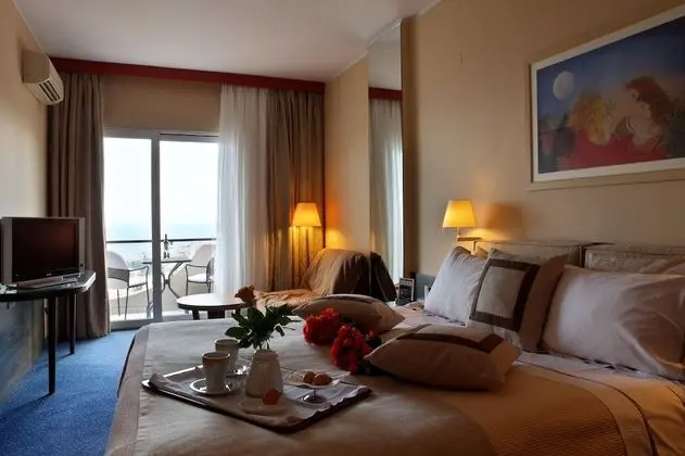 Classic Tek Büyük veya İki Ayrı Yataklı Oda, Deniz Manzaralı