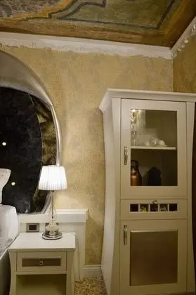 Comfort Tek Büyük Yataklı Oda