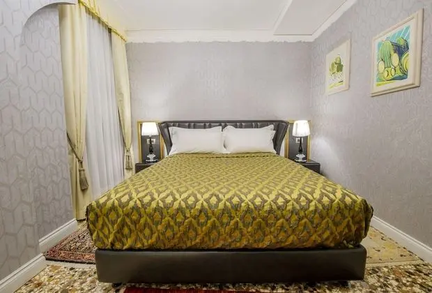 Superior Oda, Kanal Manzaralı (San Salvador Canal view)