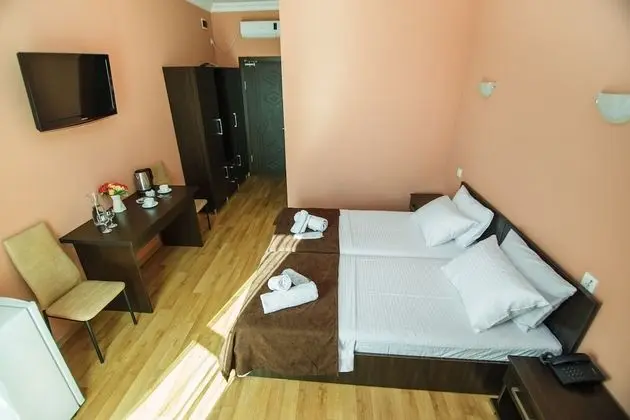 Economy İki Ayrı Yataklı Oda