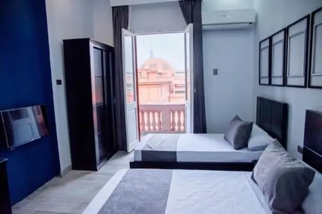 Deluxe Tek Büyük Yataklı Oda