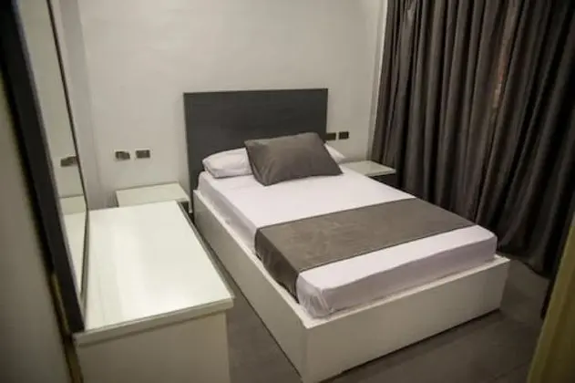 Deluxe Tek Kişilik Oda