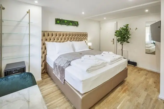 Deluxe Stüdyo