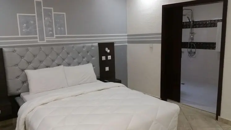 Standard Oda, Sigara İçilmez