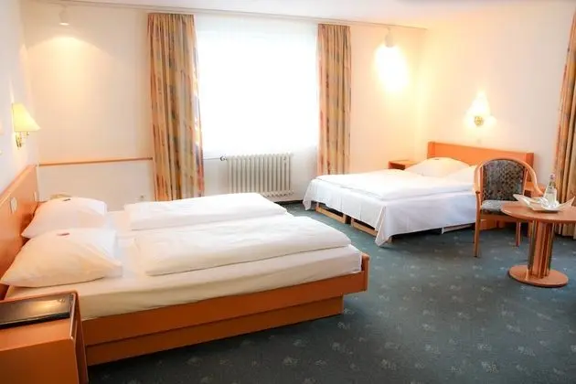 Comfort Dört Kişilik Oda