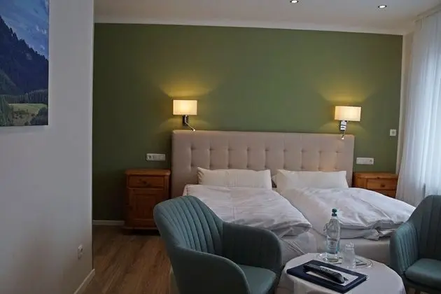 Comfort Tek Büyük Yataklı Oda