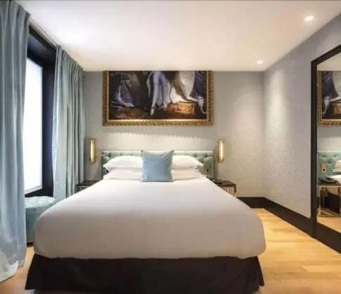 Chambre Tour Eiffel