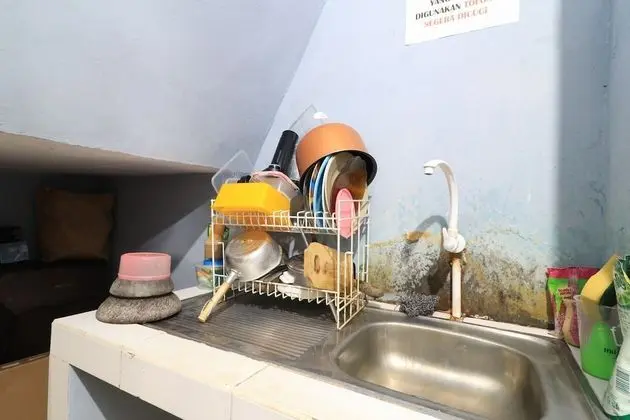 Tek Kişilik Oda, Ortak Banyo