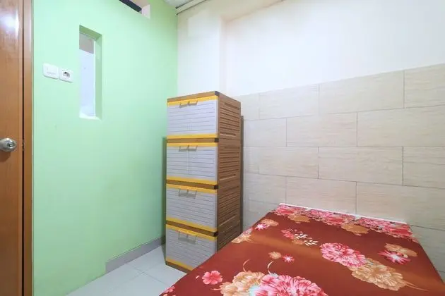 Tek Kişilik Oda, Ortak Banyo