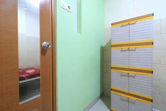 Tek Kişilik Oda, Ortak Banyo