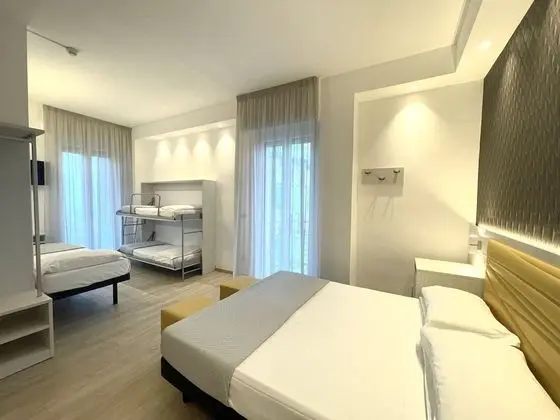 Oda, Deniz Manzaralı