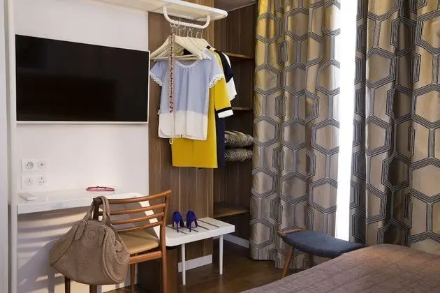 Elegance Room