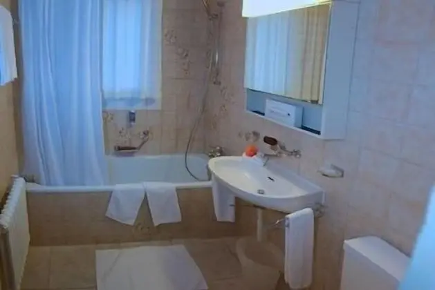 Deluxe İki Ayrı Yataklı Oda, Balkon, Dağ Manzaralı