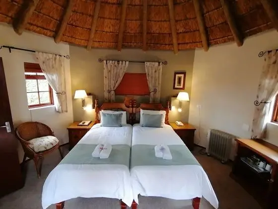 Classic Tek Büyük veya İki Ayrı Yataklı Oda (Rondavels)