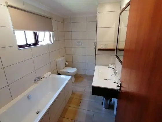 Family Oda (Palm Court)