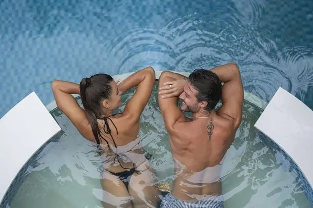 Royal Villa, 3 Yatak Odası, Kişiye Özel Havuzlu (Hot Tub)