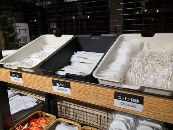 Standard Kulübe, Sadece kadınlar için, Sigara İçilmez