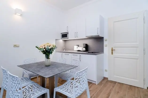 Deluxe Apart Daire