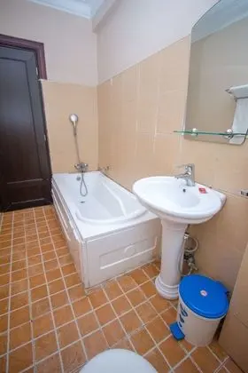 Standard Tek Büyük Yataklı Oda