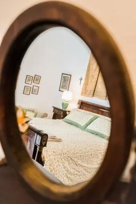 Classic Tek Büyük Yataklı Oda