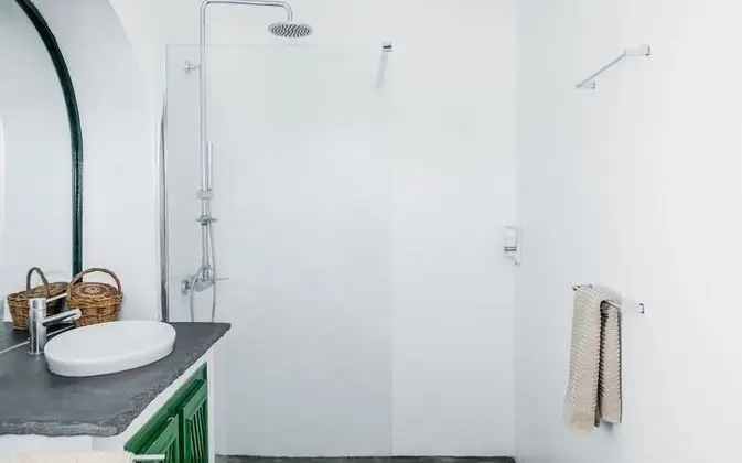 Classic Tek Büyük Yataklı Oda