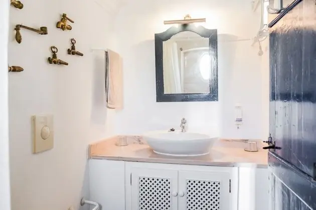 Traditional İki Ayrı Yataklı Oda