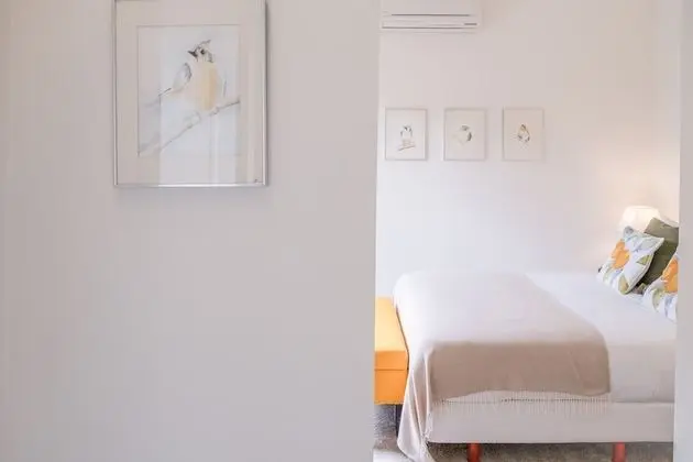 Traditional Tek Büyük Yataklı Oda