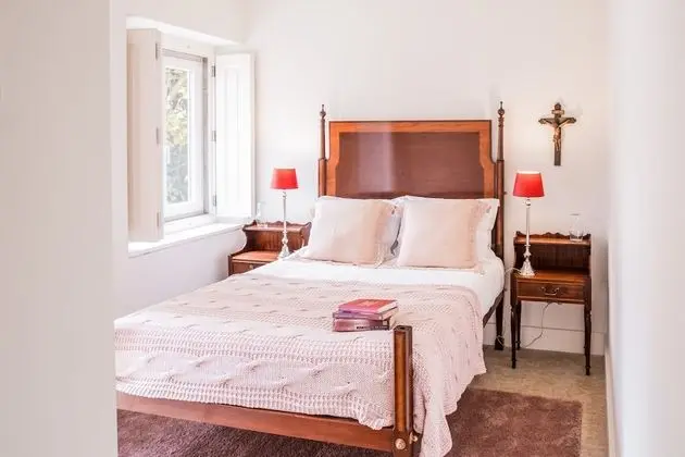 Traditional Tek Büyük Yataklı Oda